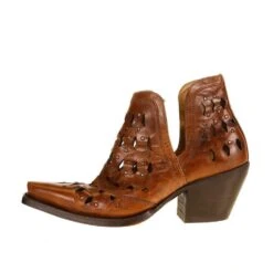 Ariat Womens Amber Dixon Studded Boot 9 Ariat Womens Amber Dixon Studded Boot -Root Walk Shoes Store 10031500 2