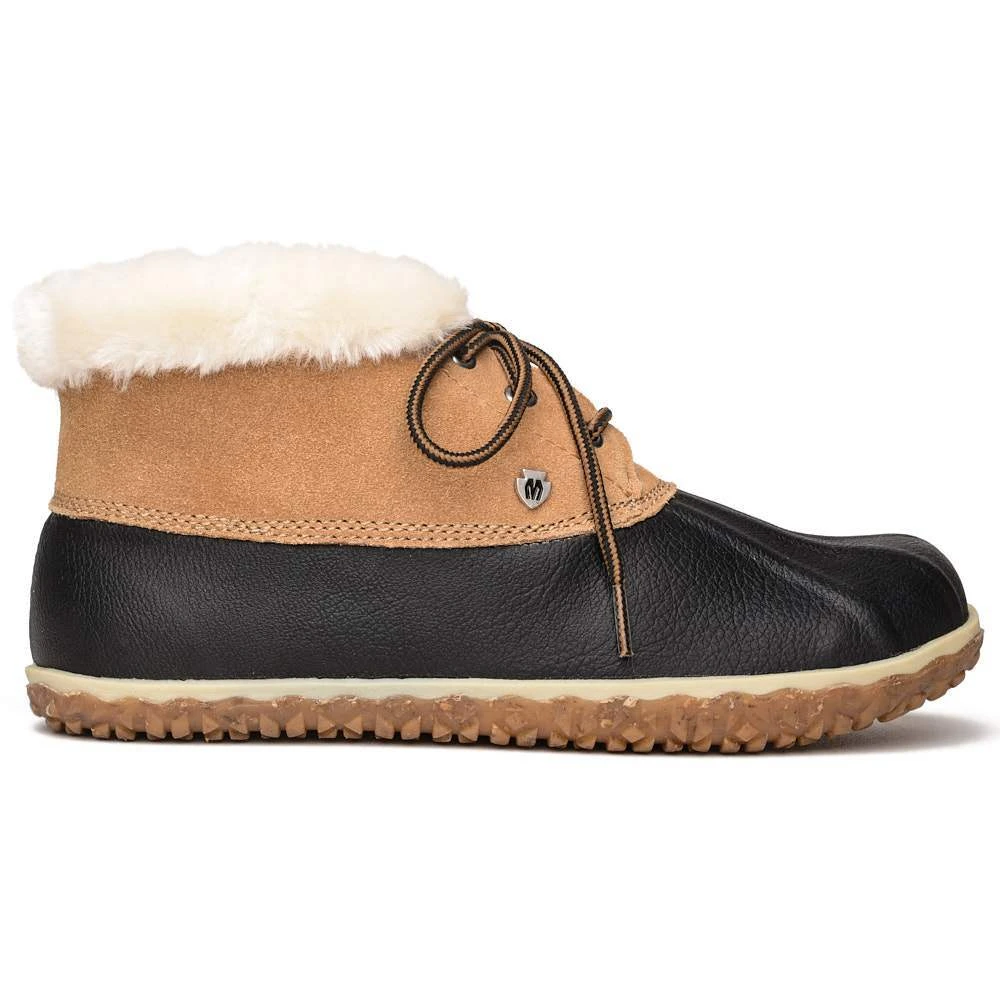 Minnetonka Women's Tega Black And Tan Boot 5 Minnetonka Women's Tega Black And Tan Boot - Image 3